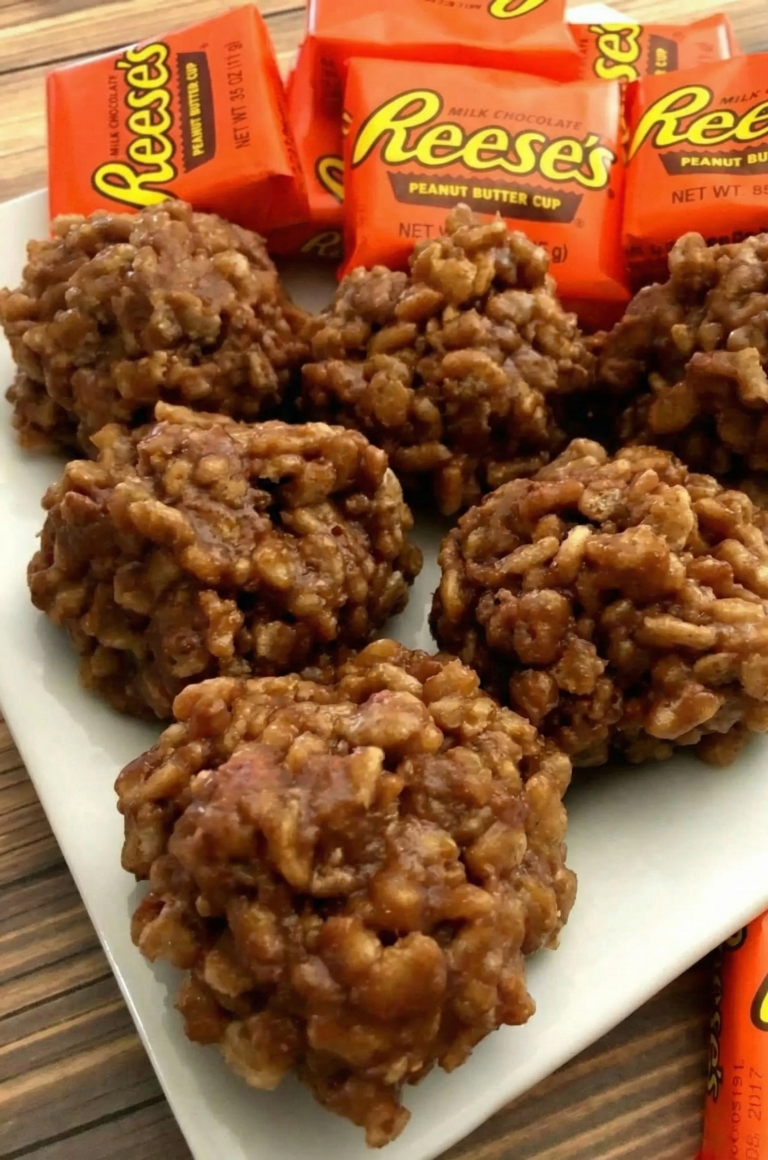 No Bake Reese’s Krispy Cookies – Easy & Irresistible