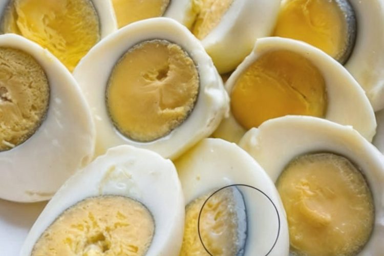 Why Do Hard-Boiled Eggs Get a Green Ring Around the Yolk? (And How to Stop It)