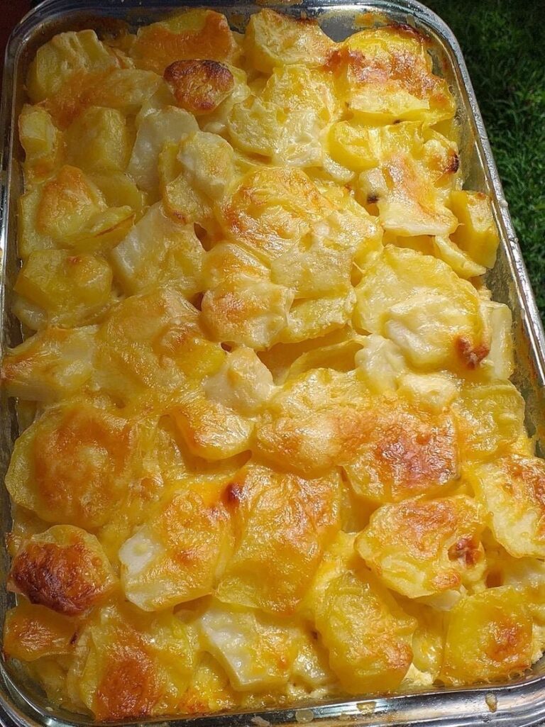 The Comfort of Creamy Scalloped Potatoes